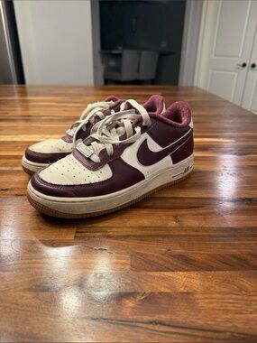 Nike Air Force 1 Low-Top Sneakers - Maroon and Cream